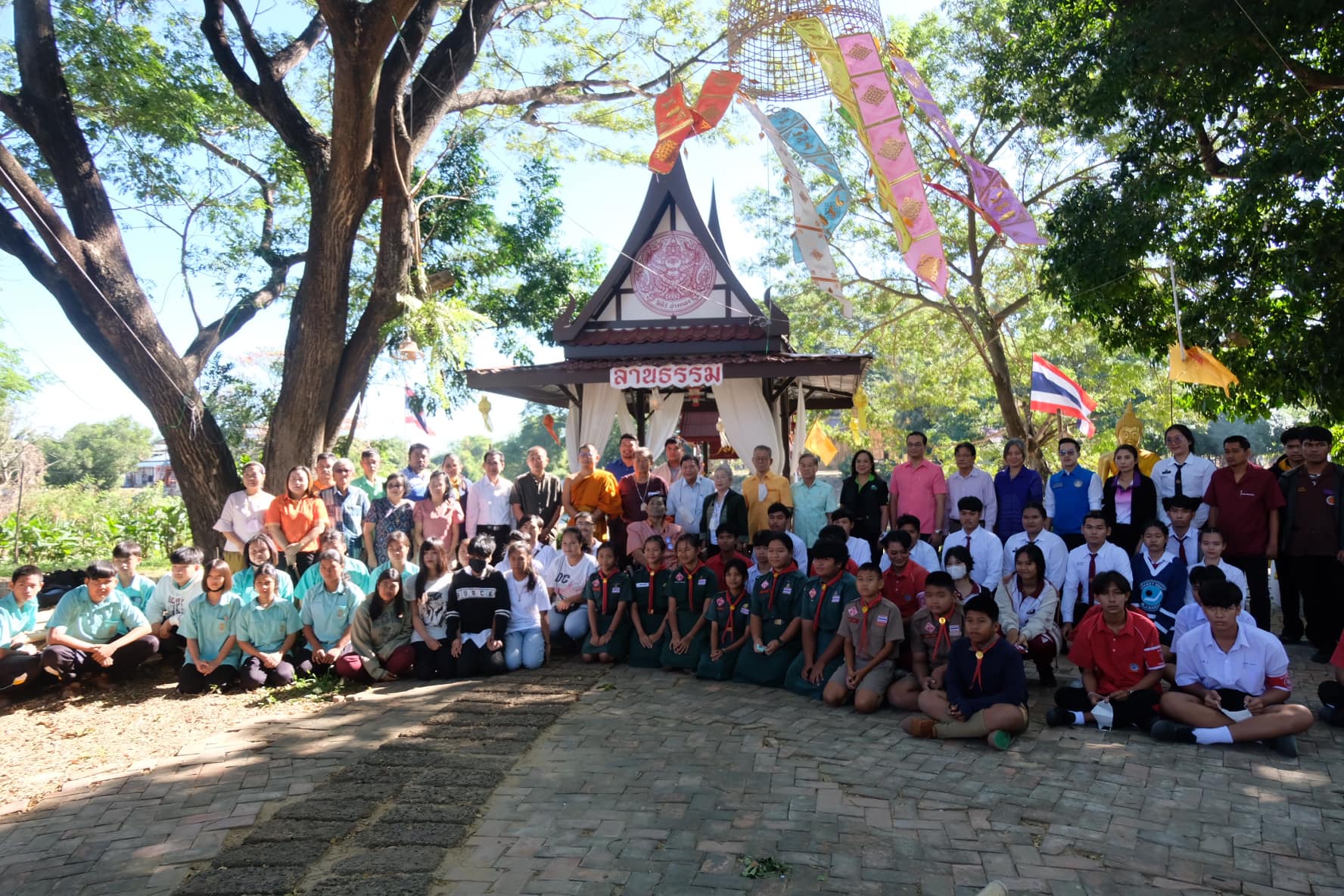 เข้าร่วมโครงการเสวนา Soft power unseen วิถีบ้านปากแพรก @วัดไร่ ตำบลศาลเจ้าโรงทอง อำเภอวิเศษชัยชาญ จังหวัดอ่างทอง￼