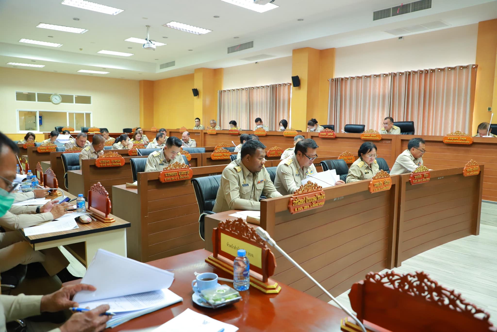 การประชุมสภาองค์การบริหารส่วนจังหวัดอ่างทอง สมัยวิสามัญ สมัยที่ ๑ ประจำปี พ.ศ.๒๕๖๗ 