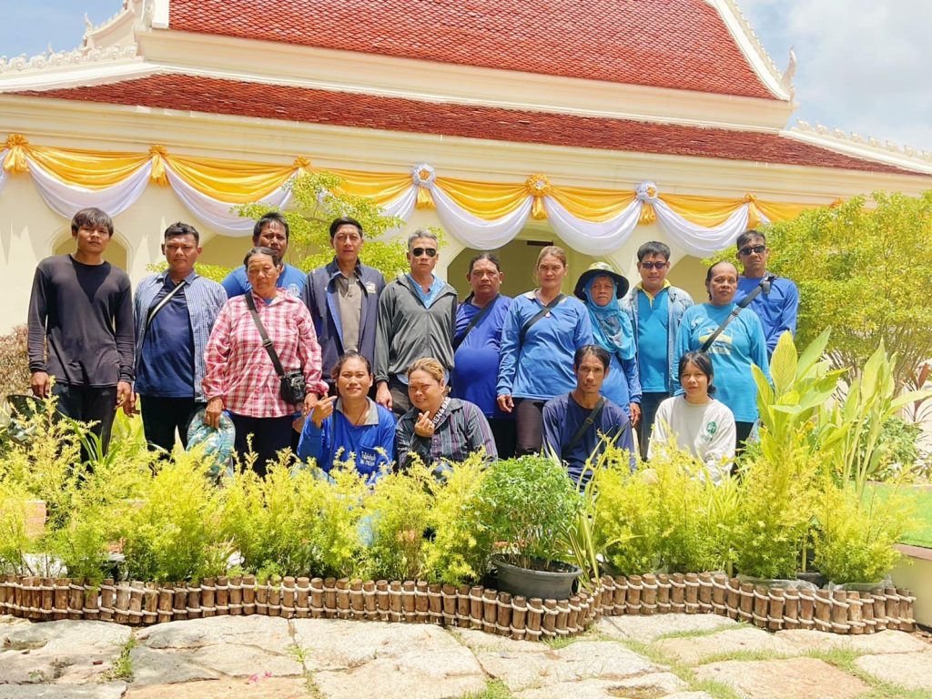 องค์การบริหารส่วนจังหวัดอ่างทอง ปรับปรุงภูมิทัศน์ เพื่อ ดำเนินงานจัดทำน้ำพระพุทธมนต์ศักดิ์สิทธิ์ เนื่องในโอกาสมหามงคลเฉลิมพระชนมพรรษา ๖ รอบ ๒๘ กรกฎาคม ๒๕๖๗ จังหวัดอ่างทอง